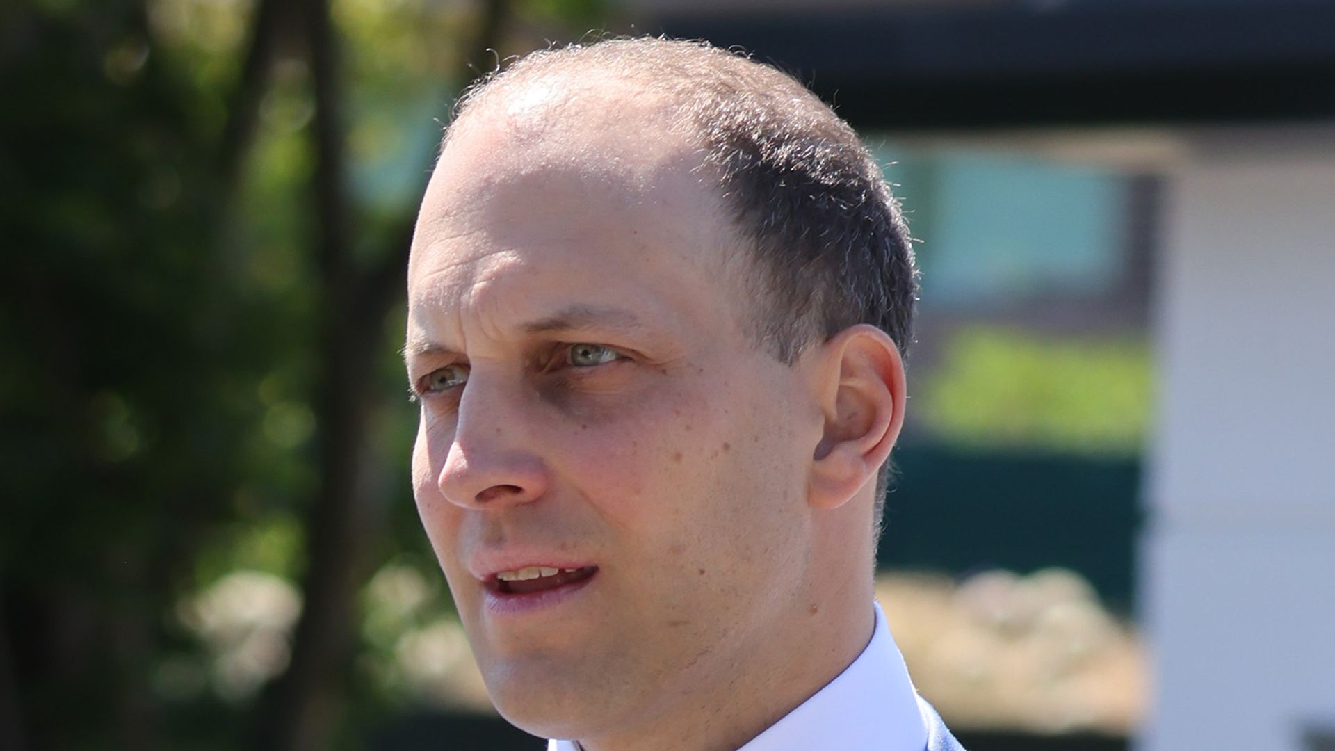 lord frederick windsor arriving at wimbledon