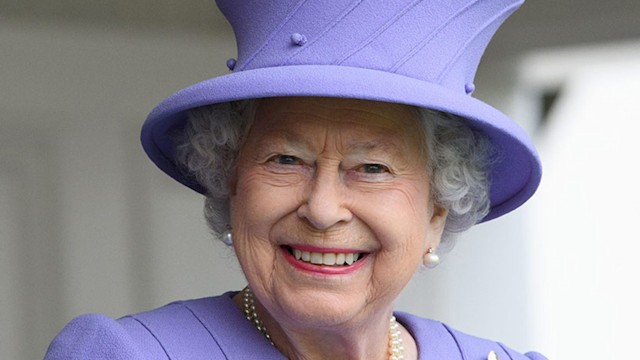 the queen lilac hat