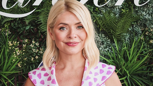holly willoughby pink floral dress