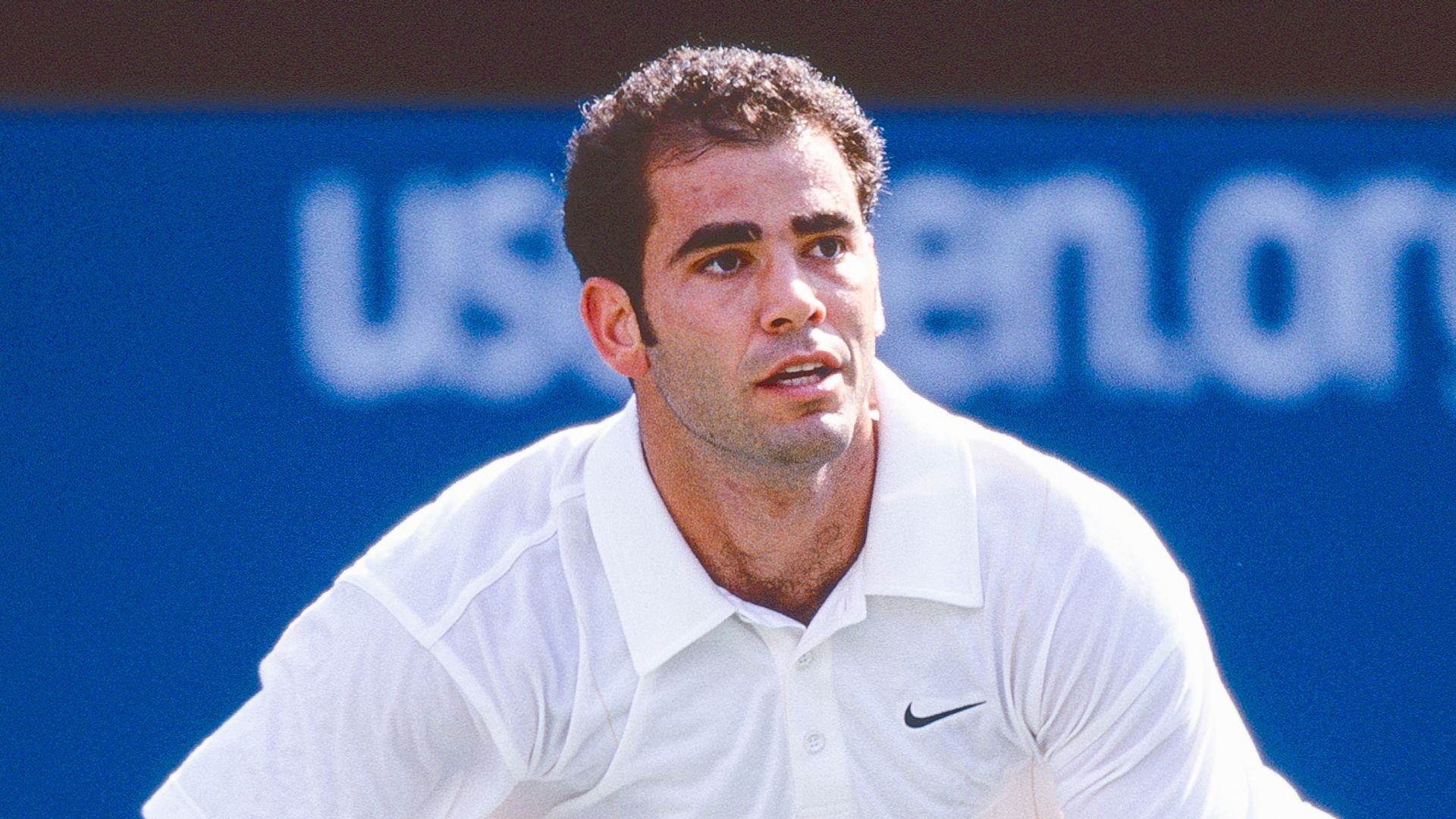 pete sampras on the court