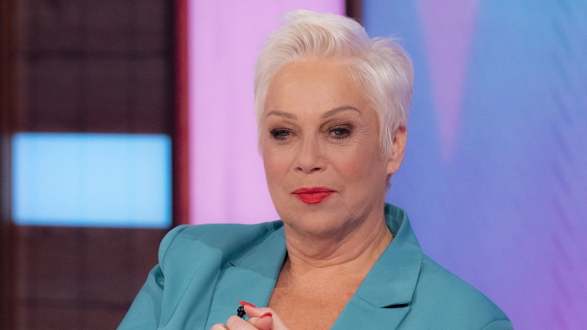 Loose Women's Denise Welch, 64, branded 'hot stuff' and told she