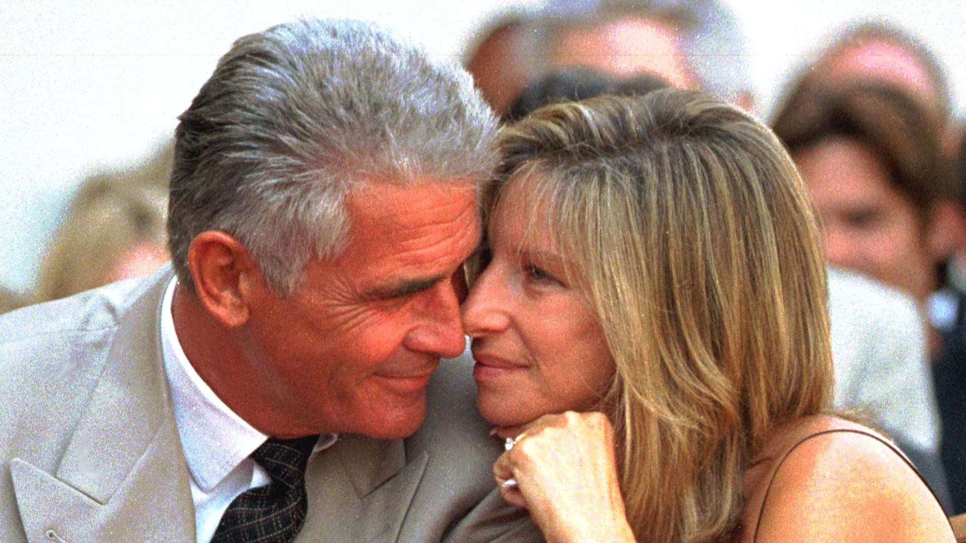 US actor James Brolin and his singer-actress wife Barbra Streisand share a tender moment during the Hollywood Walk of Fame ceremony for Brolin  27 August in Hollywood, CA.