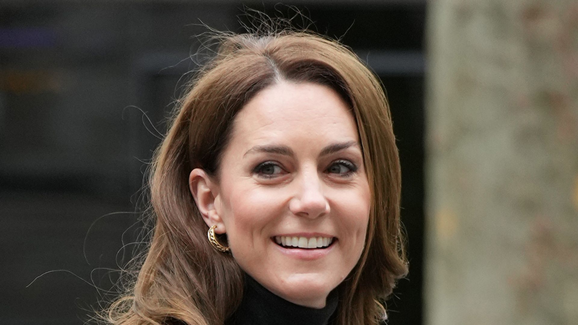 Princess Kate has fun-filled solo outing in London – best photos