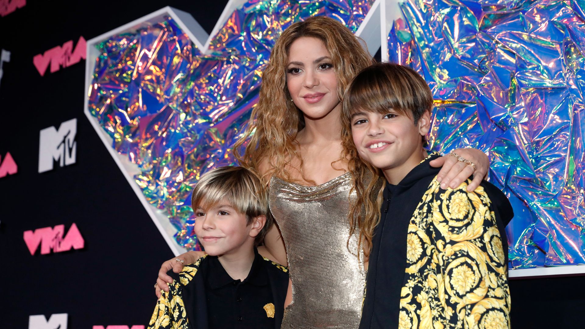 Shakira turns heads at the VMAs as her two sons make rare red carpet ...