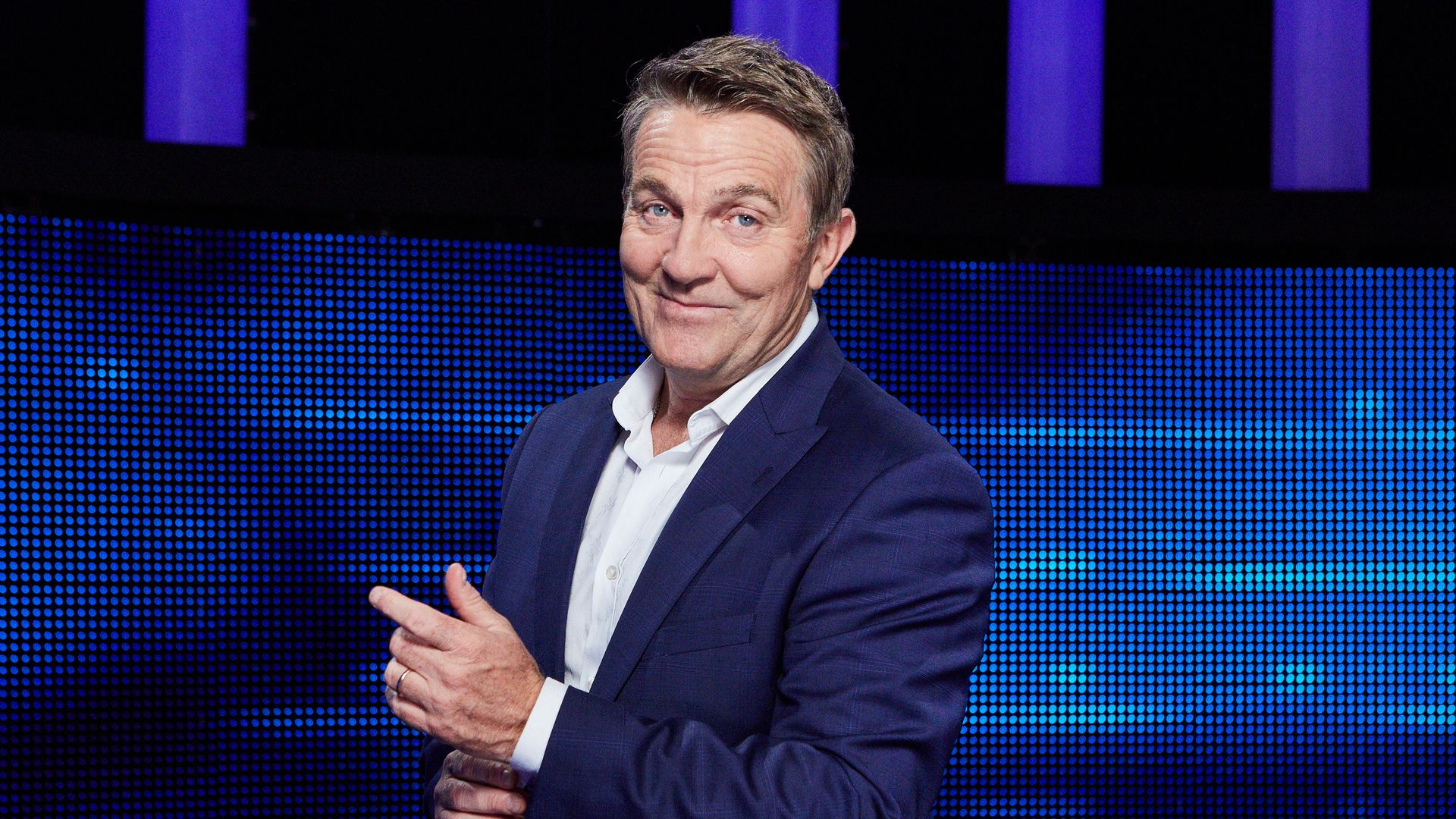 Bradley Walsh looks unrecognisable with blonde locks – see epic photo