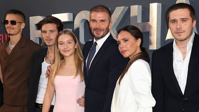 Romeo, Cruz, Harper, David, Victoria and Brooklyn Beckham, all standing together