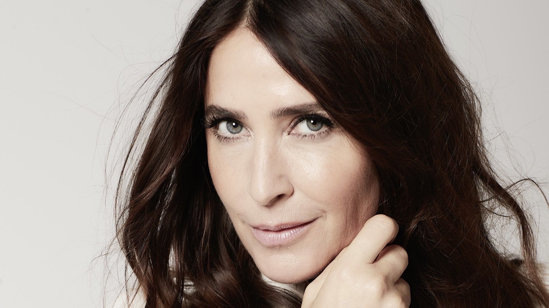 Lisa Snowdon announced as host of ‘the Oscar’s of the charity world’ – details