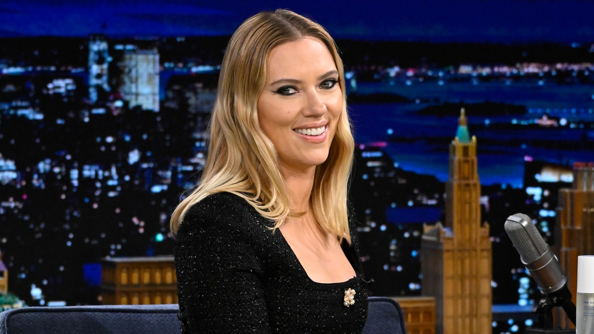 scarlett johansson tonight show starring jimmy fallon