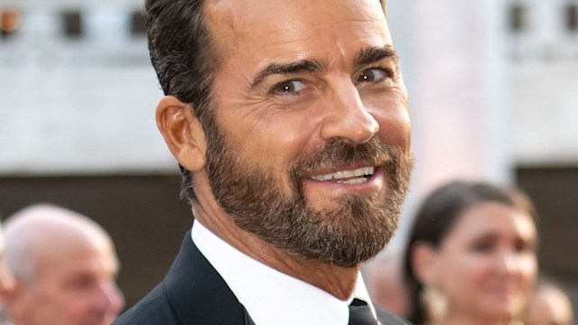 Justin Theroux shares unexpected Valentine's Day message alongside beach photo