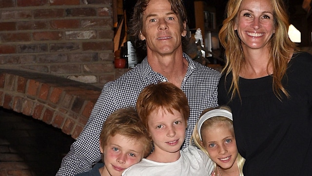 Julia Roberts, Danny Moder and kids pose with Kelly Slater