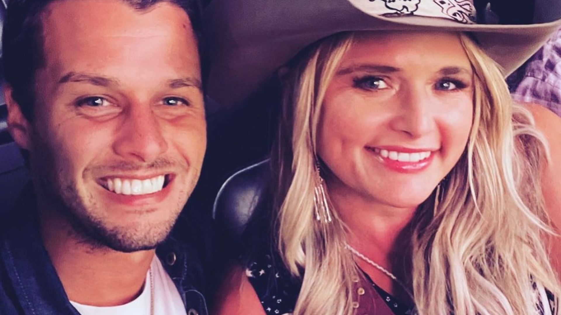 Miranda Lambert&rsquo;s new photo with husband has fans saying the same thing