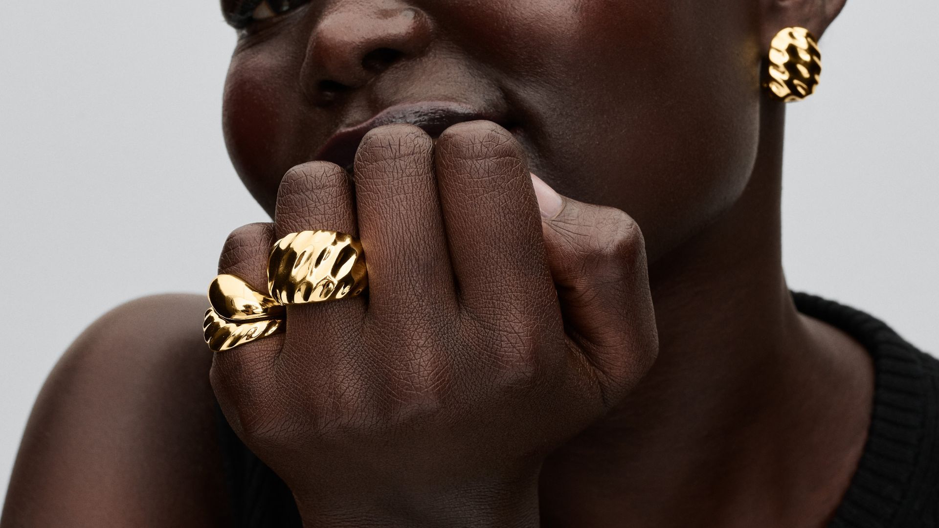 How to take your outfits from subtle to statement with jewellery