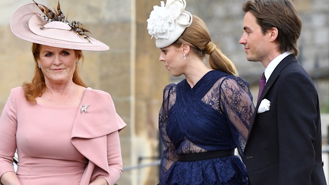 Sarah Ferguson in a pink dress with Princess Beatrice and Edoardo Mapelli Mozzi 