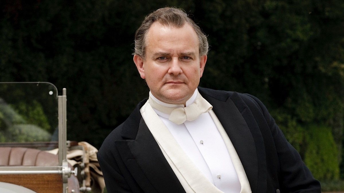 Read more about the article Downton Abbey’s Hugh Bonneville reveals fans will “miss” his beloved character and confirms his co-star’s absence from the third film