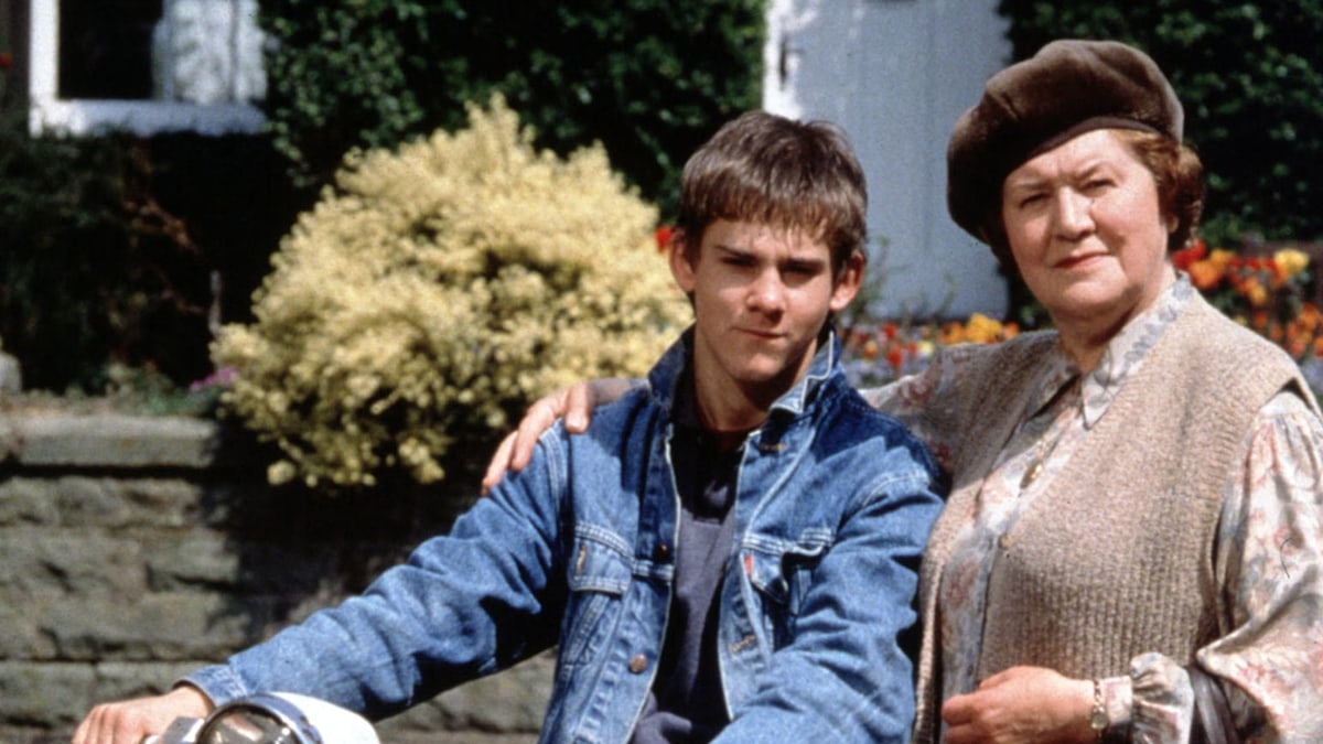 Where are the cast of 90s detective show Hetty Wainthropp Investigates now?