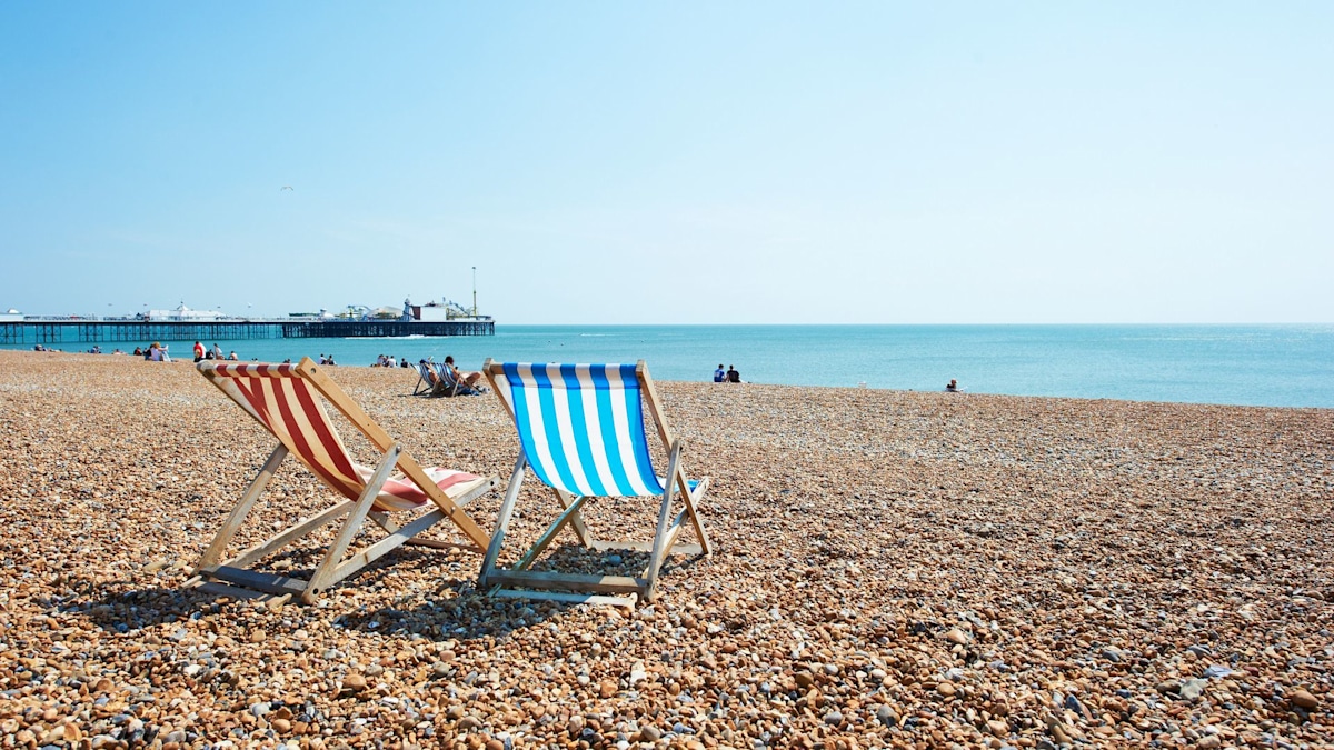 UK regions to be hotter than Athens this week as temperatures rise after months of rain