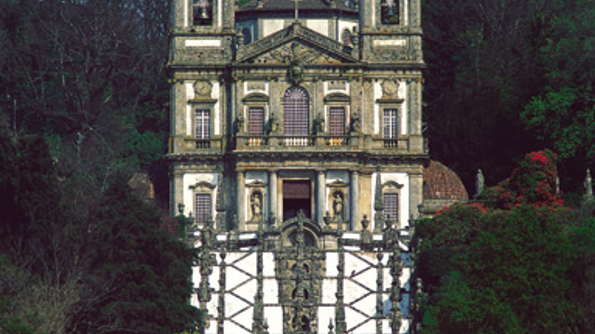 a_Sanctuary Bom Jesus Brag