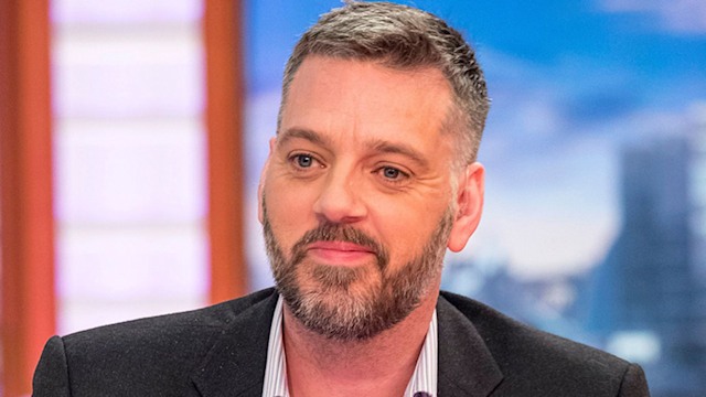 iain lee neck brace