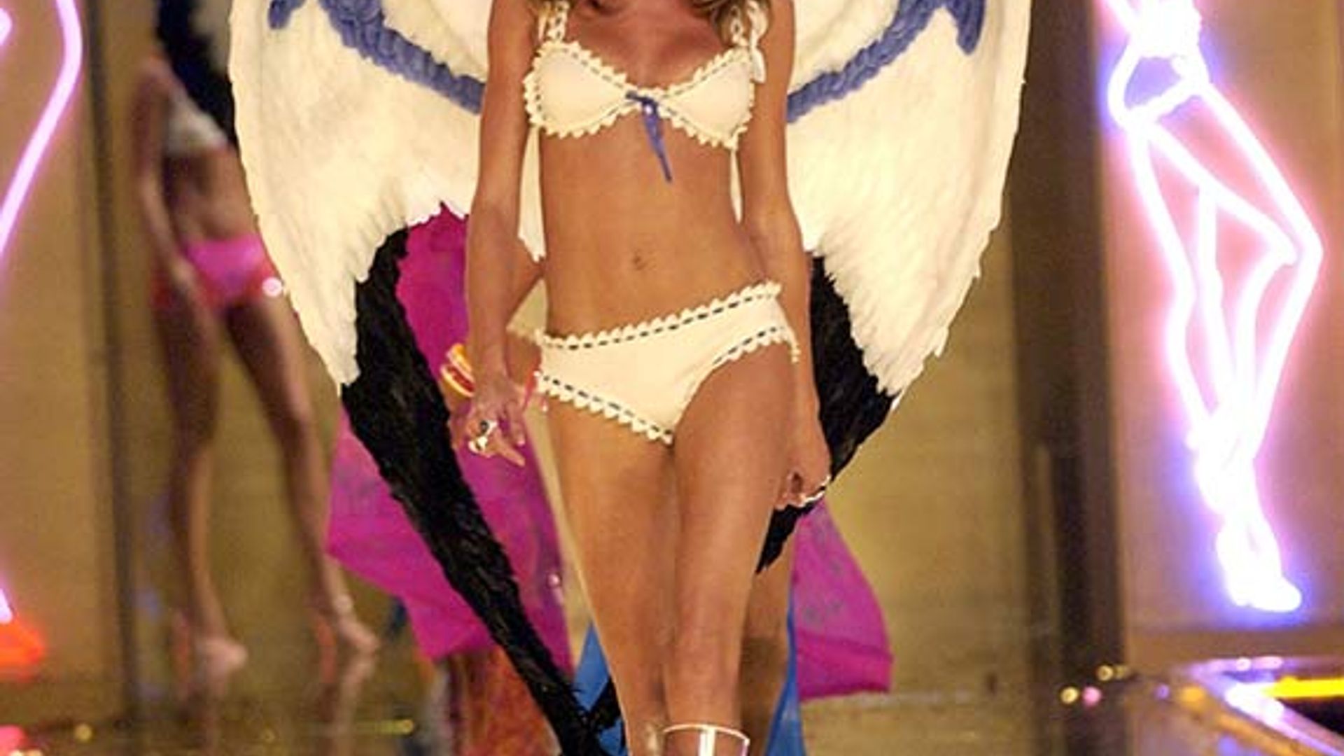 gisele 2002 
