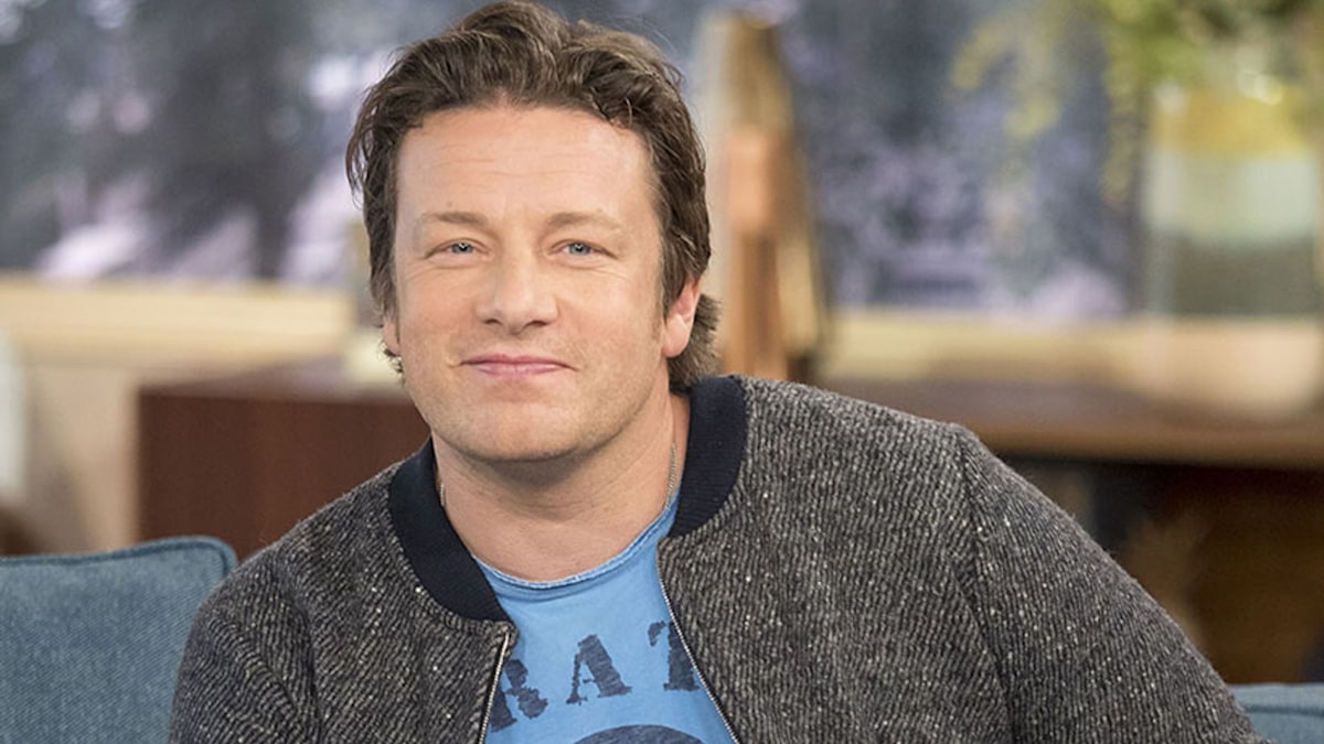 Jamie Oliver's Christmas Countdown: the beloved TV chef shares recipes ...