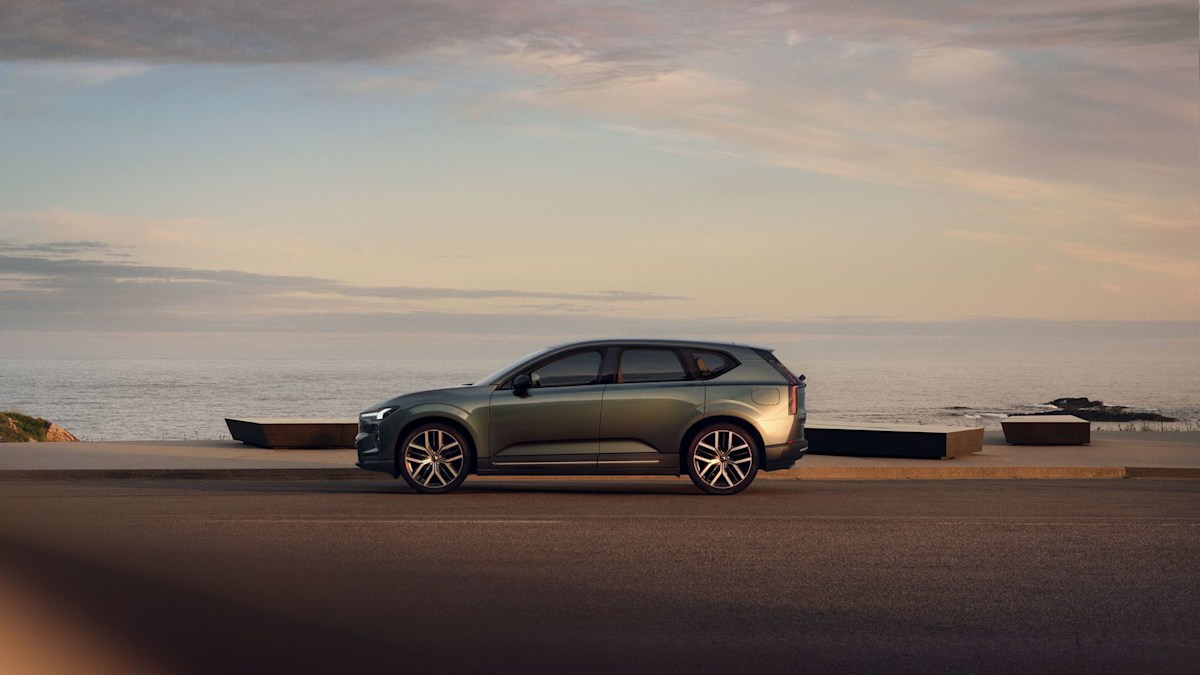 H! Fashion meets the game-changing new Volvo EX60