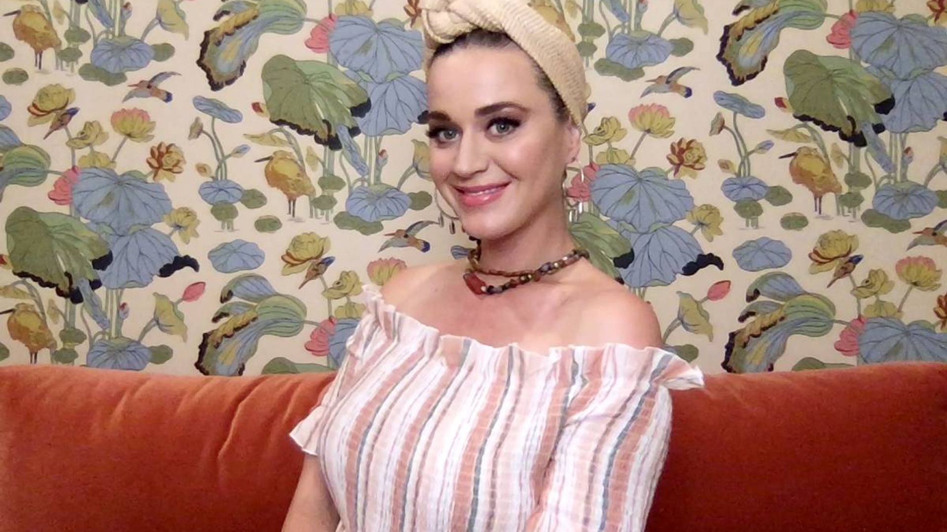 katy perry unrecognisable black hair