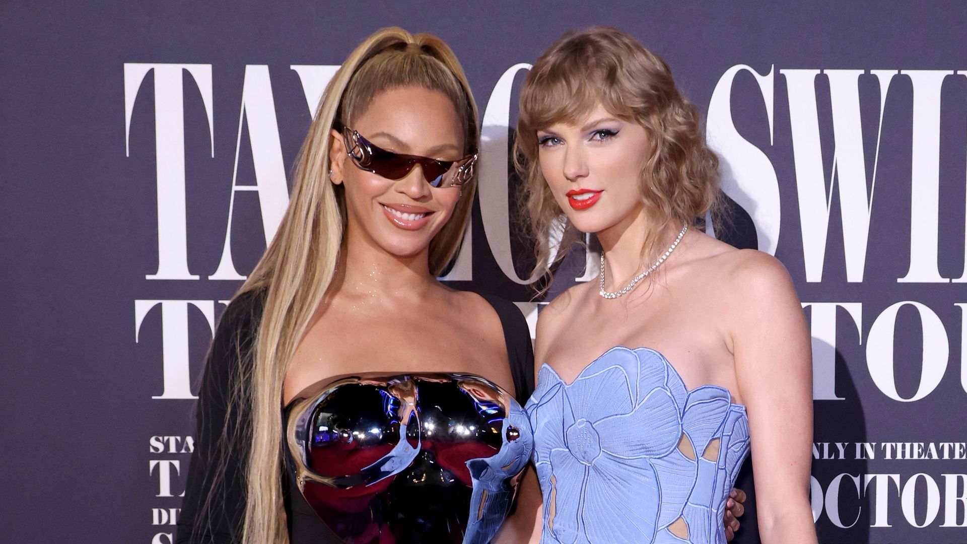 LOS ANGELES, CALIFORNIA - OCTOBER 11: (L-R) BeyoncÃ© Knowles-Carter and Taylor Swift attend the "Taylor Swift: The Eras Tour" Concert Movie World Premiere at AMC The Grove 14 on October 11, 2023 in Los Angeles, California. (Photo by John Shearer/Getty Images for TAS)