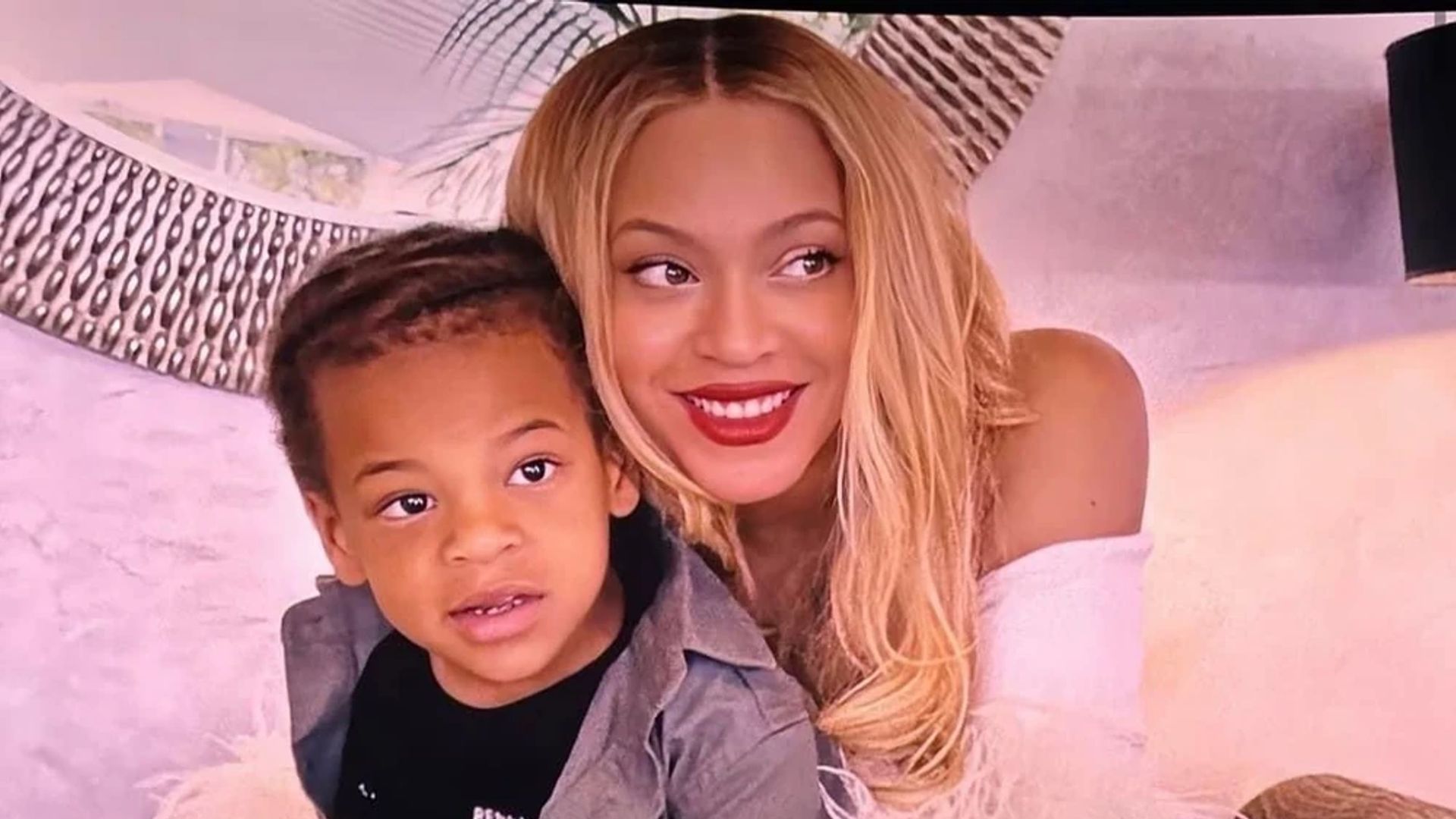 Beyoncé’s son Sir Carter cheers on parents and older sister Blue Ivy in the most adorable way