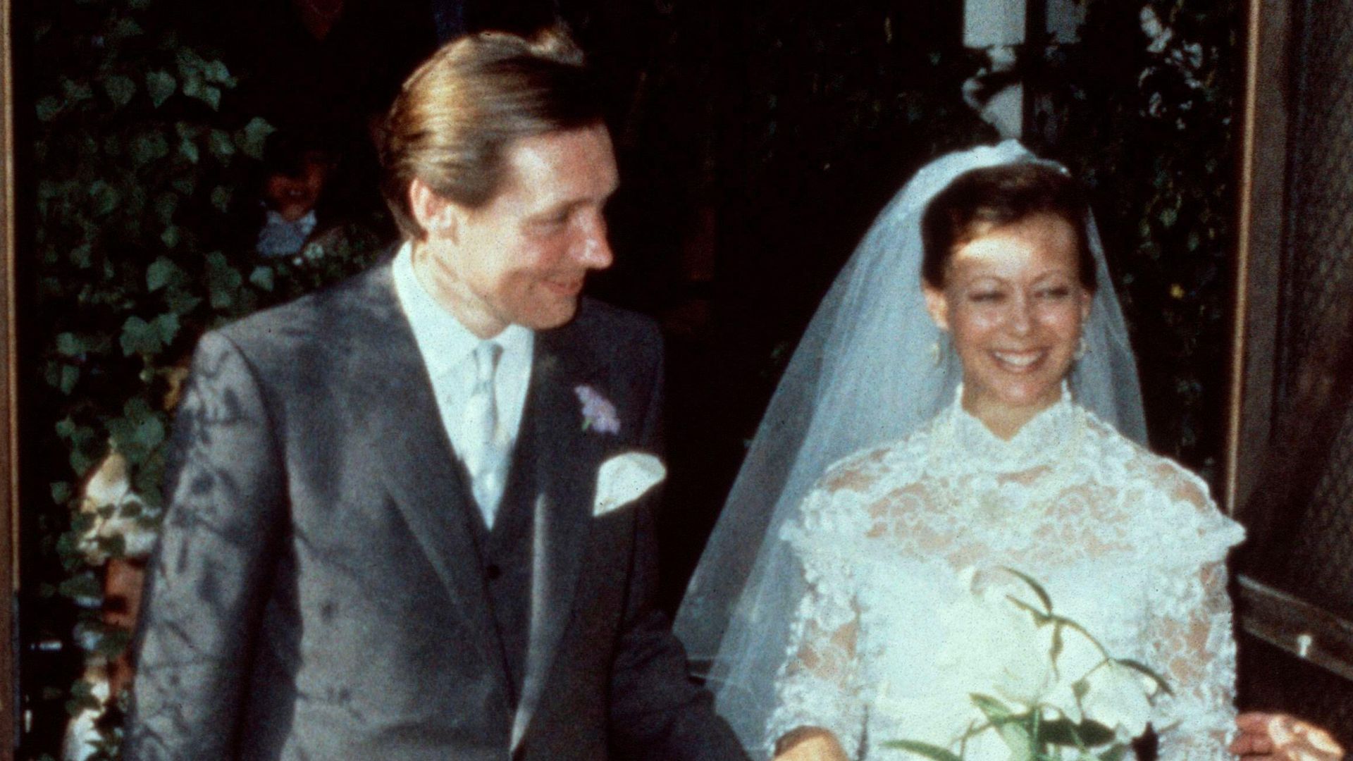 Jenny Agutter at her marriage to Johan Tham i4th August 1990