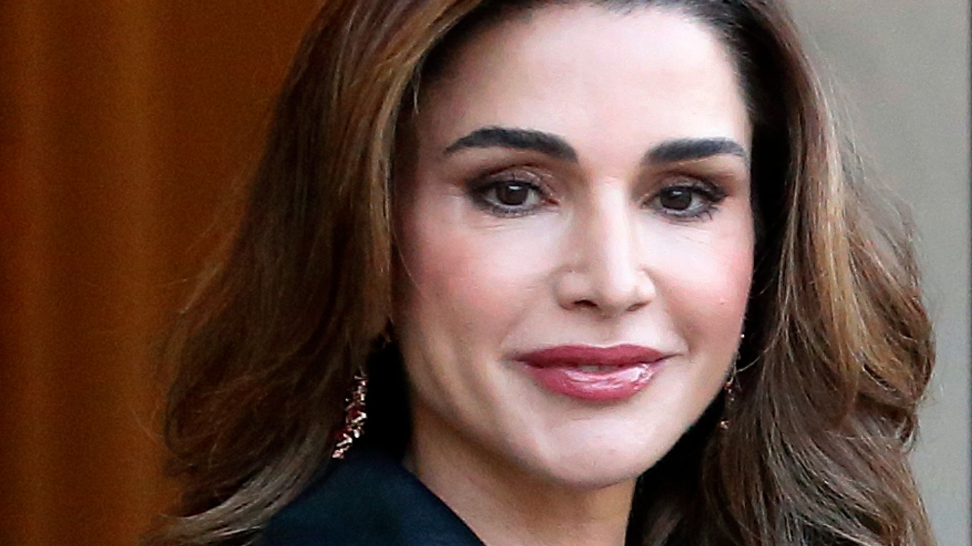 Queen Rania just perfected Princess Kate’s favourite styling hack