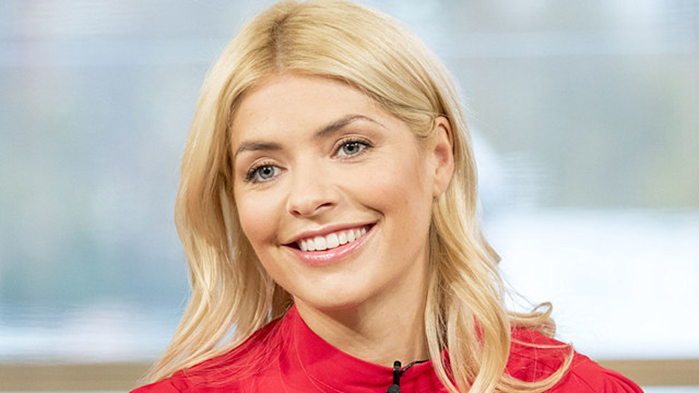 holly willoughby 4