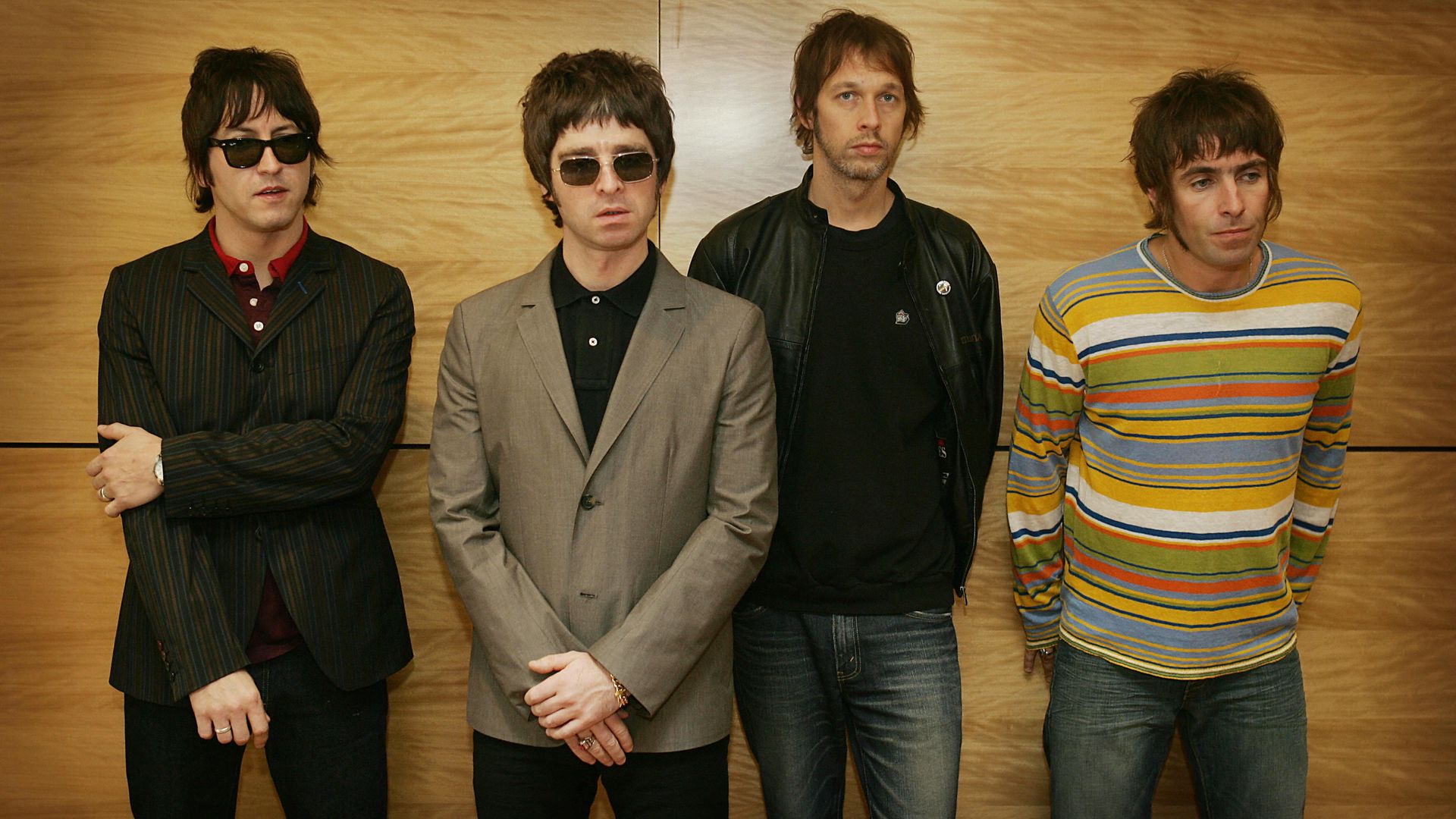 Oasis - Biography