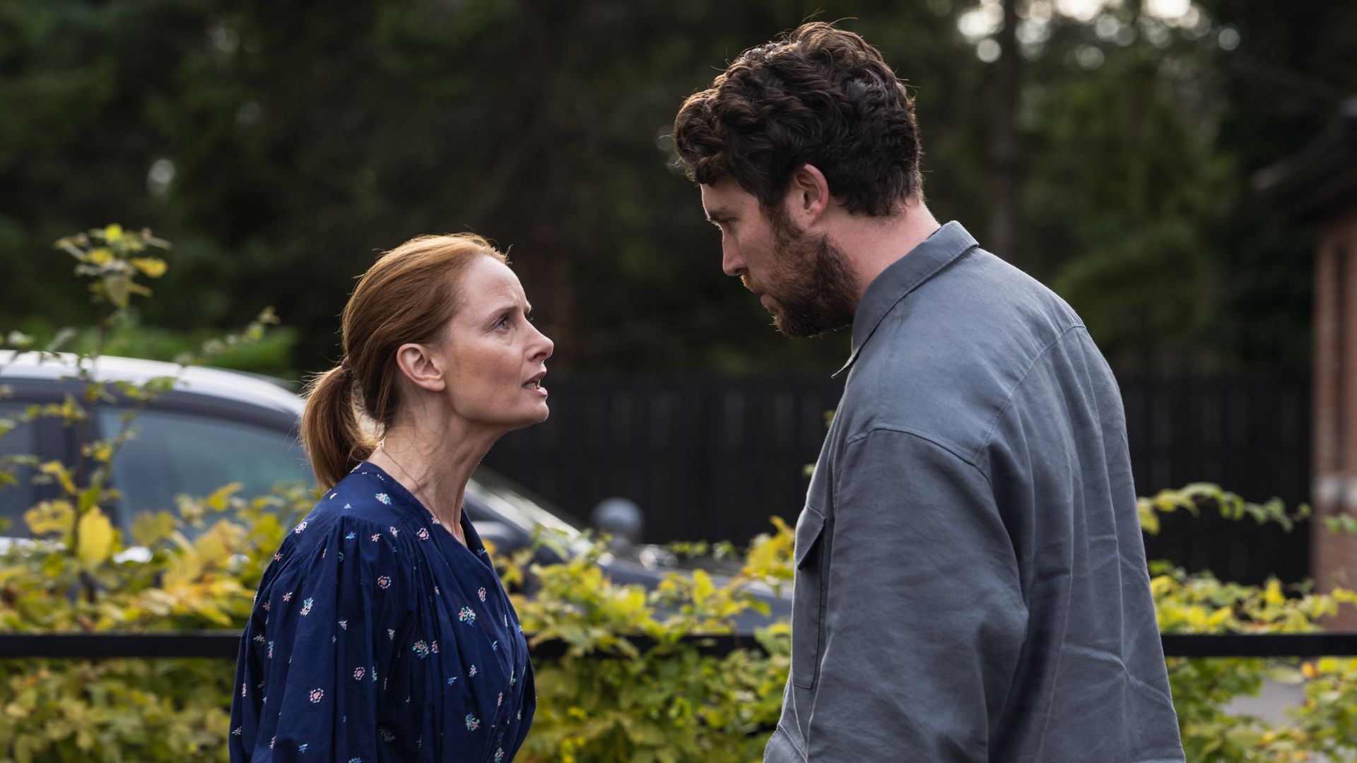 Zoe Telford confronting Tom Hughes in an episode of Malpractice