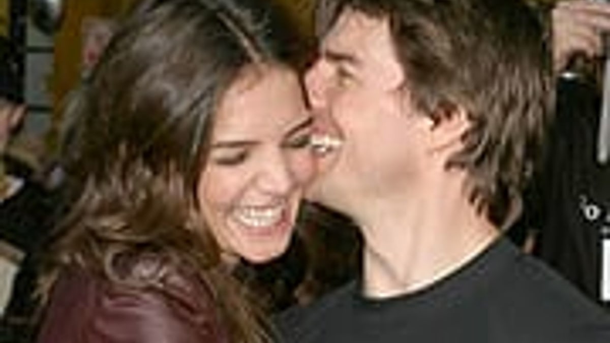 Italian castle may be venue for Tom and Katie nuptials HELLO!