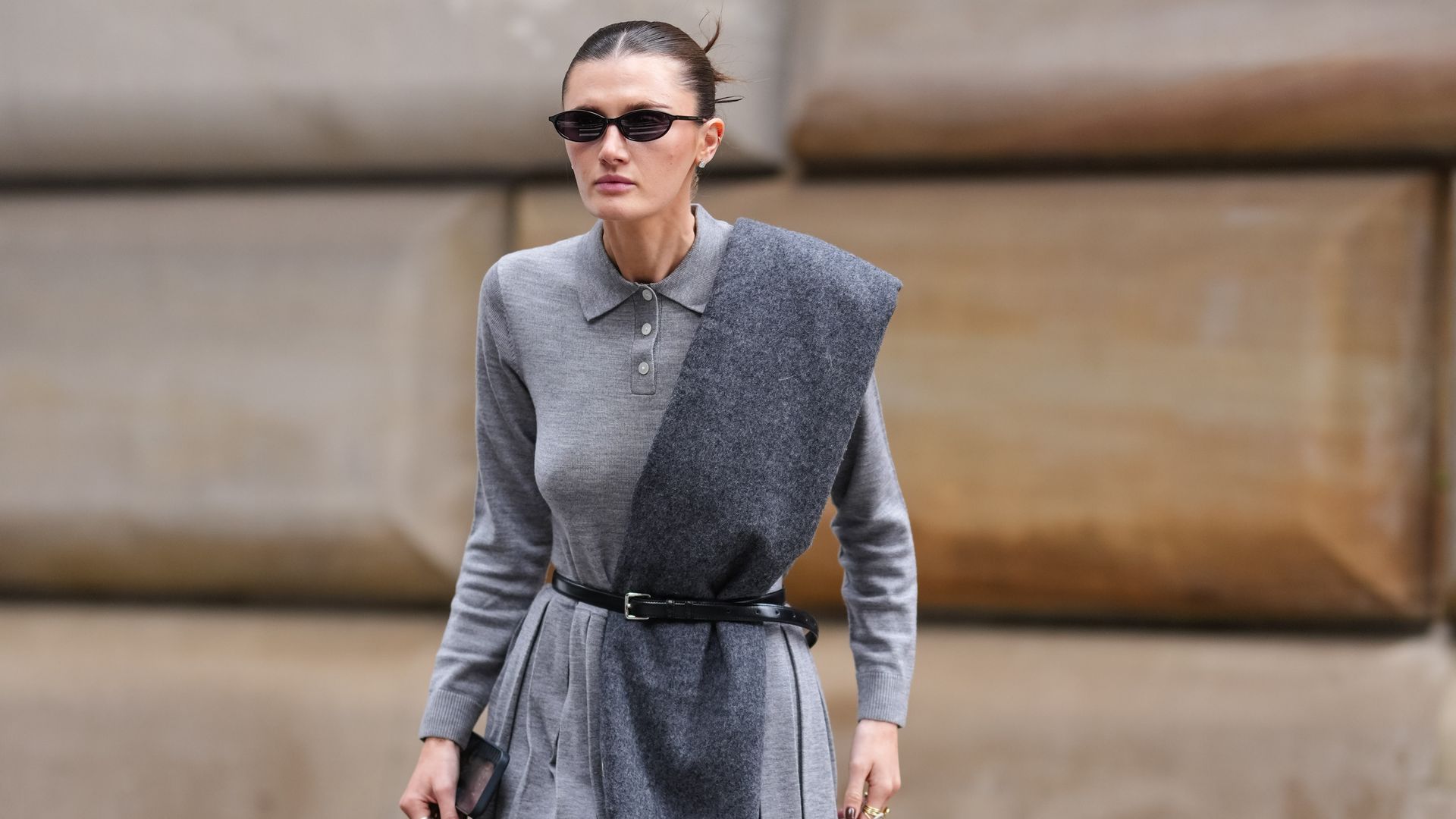 I will 100% be stealing this NYFW street style scarf hack
