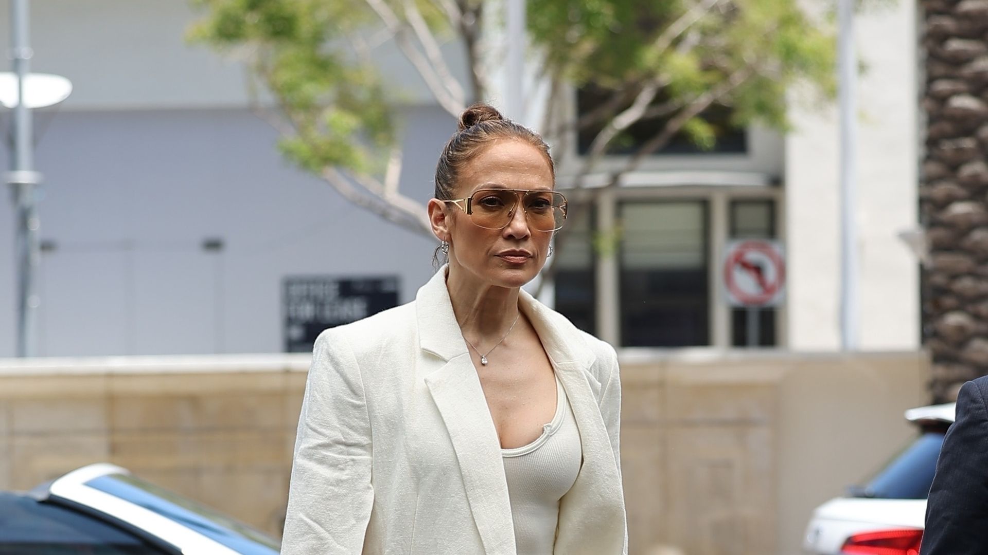 Jennifer Lopez was spotted arriving at The Maybourne Beverly Hills, looking chic and elegant in a cream suit.

