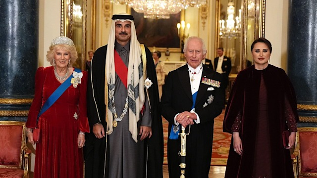 The King and Queen hosted the Emir and his wife for a state banquet