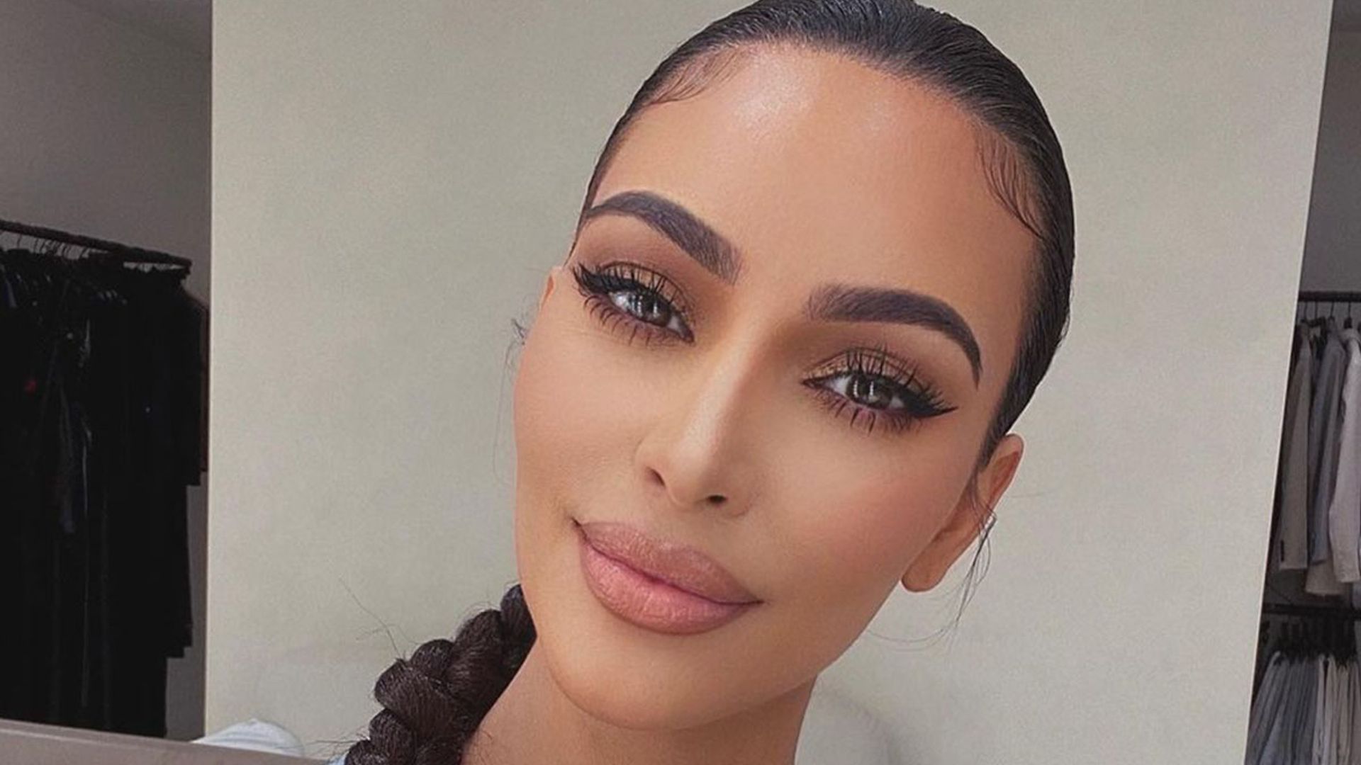 Kim Kardashian's filterfree appearance in new photo with North gets