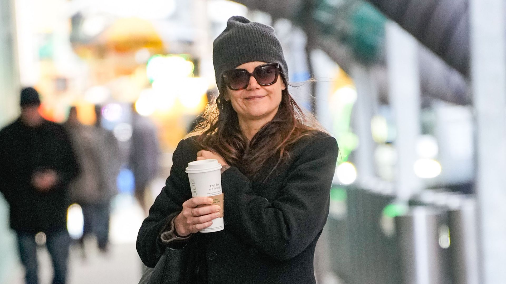 katie holmes in a beanie