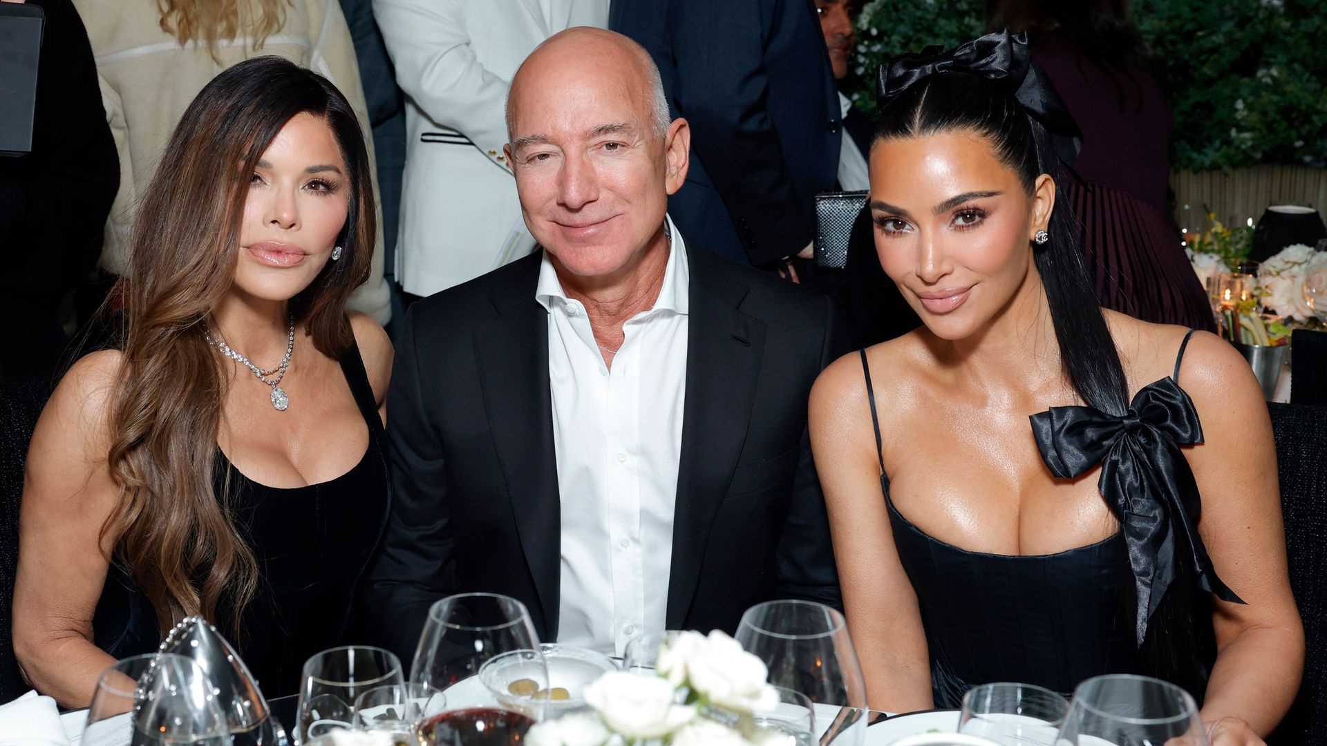 Lauren Sánchez and Kim Kardashian twin in chic black as they dine with Jeff Bezos at star-studded Oscars party