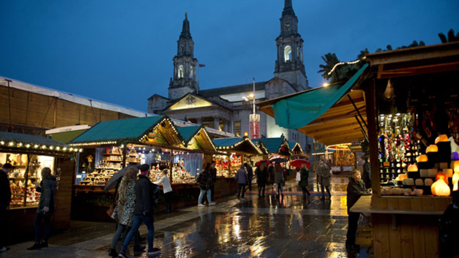 Leeds a twentyfirst century city for tourism and shopping HELLO!