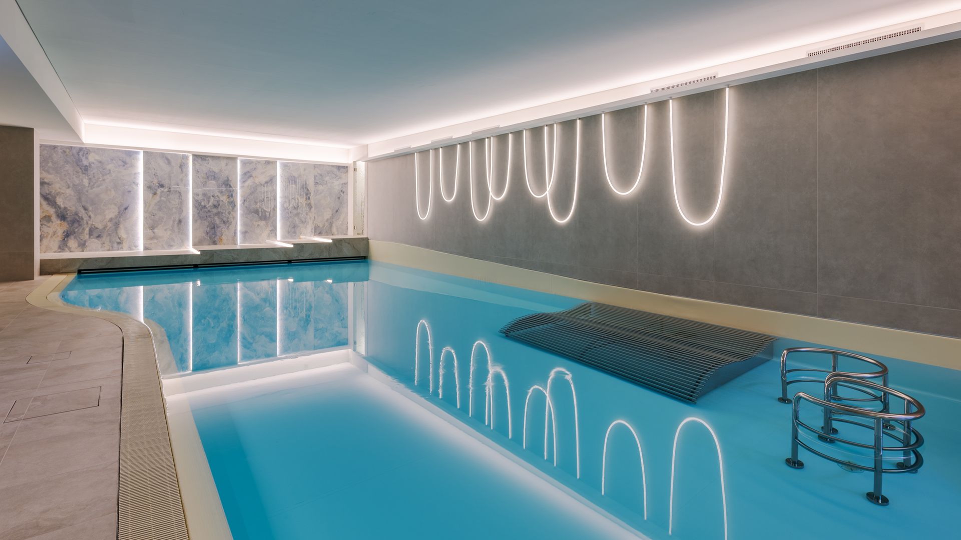 The hydro pools at Villa Serbelloni