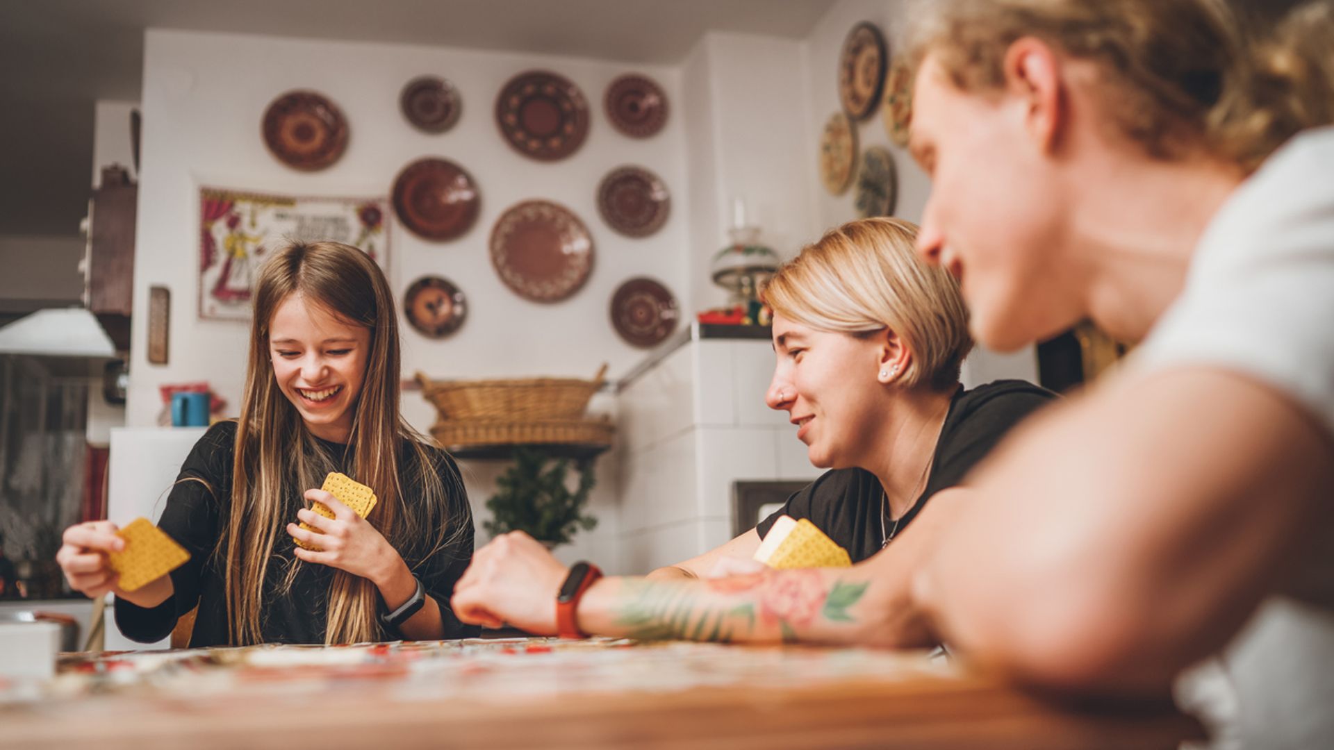 The 7 most surprising ways to strengthen family bonds in 2026, according to experts