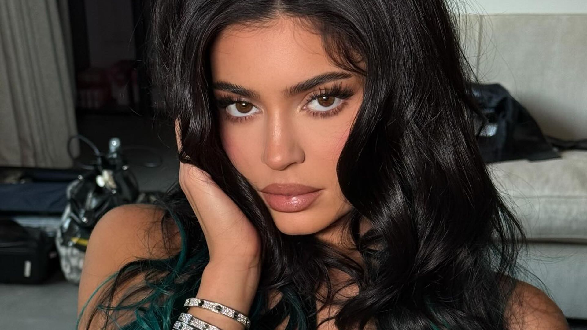 Kylie Jenner poses with blue hair