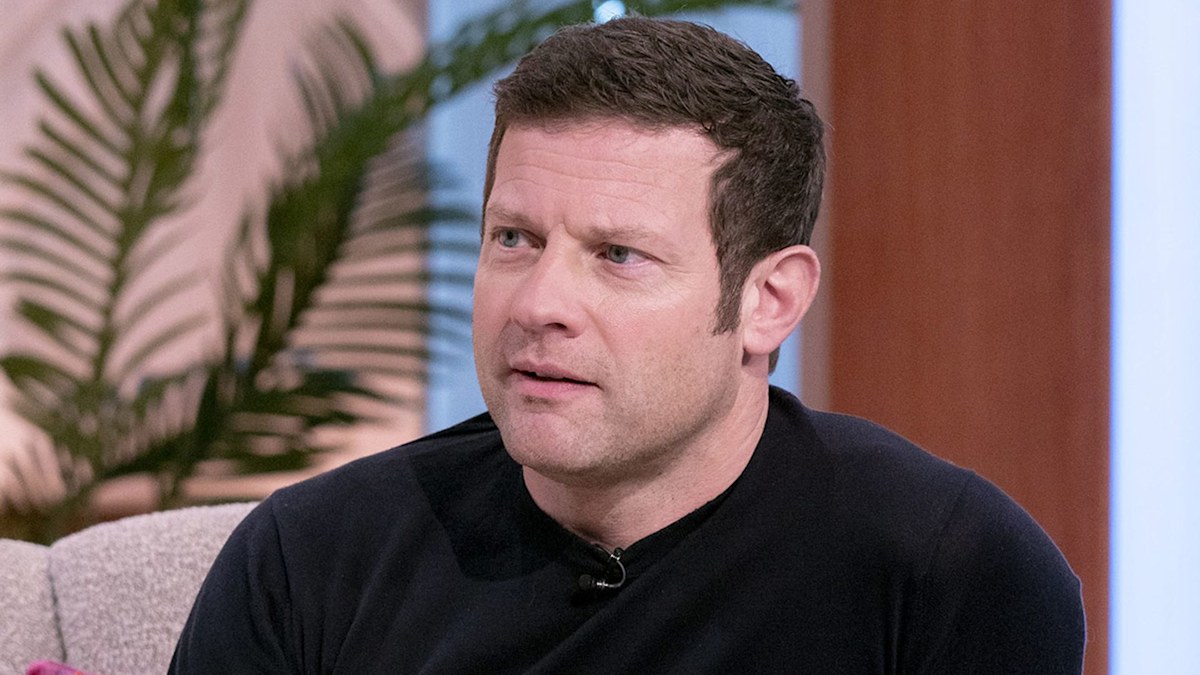 Dermot O'Leary gets annoyed at Holly Willoughby's sister for