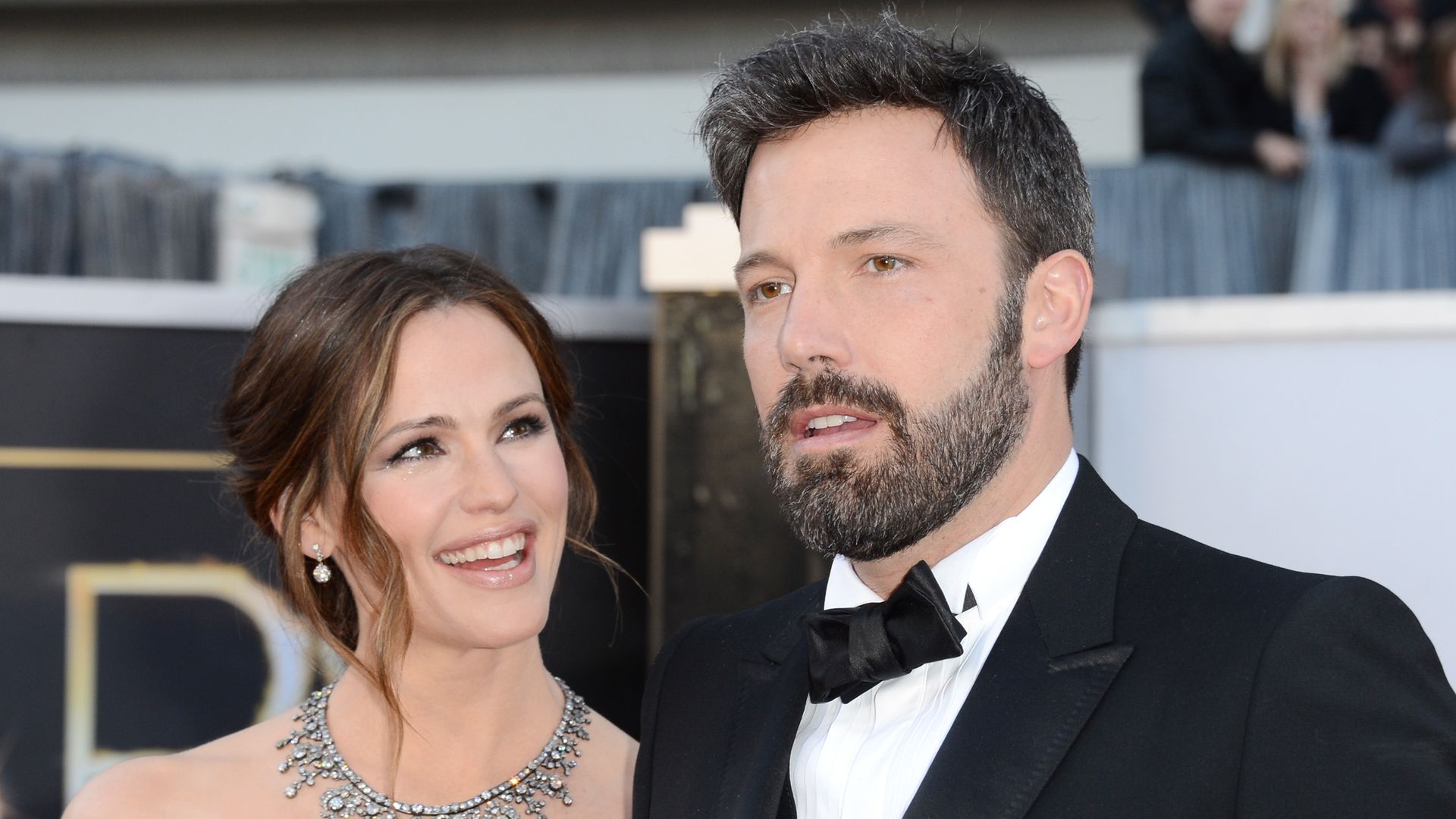 Jennifer Garner looks up to Ben Affleck in adorable moment caught at the Oscars