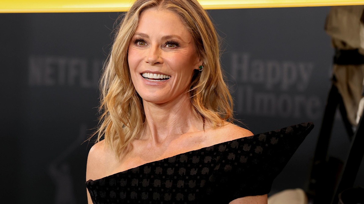 Meet Modern Family star Julie Bowen’s three children