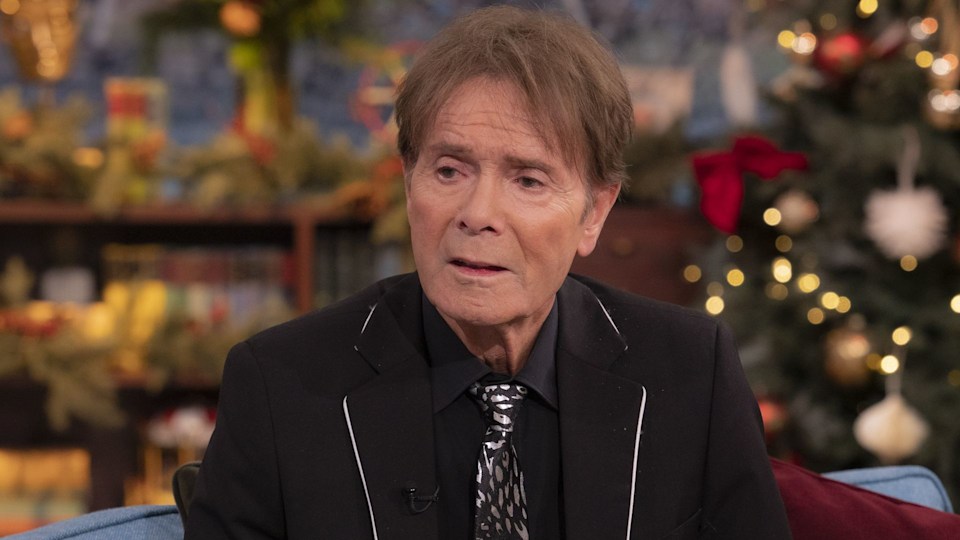 Sir Cliff Richard issues urgent message after undergoing secret cancer battle: 'Get checked' | HELLO!