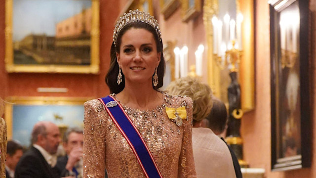 Kate Middleton in pink sequin gown and tiara for diplomatic reception