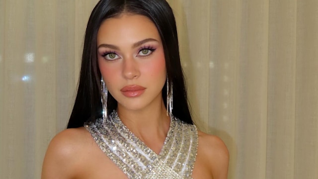 Nicola Peltz Beckham dressed as Cher for Halloween 2024